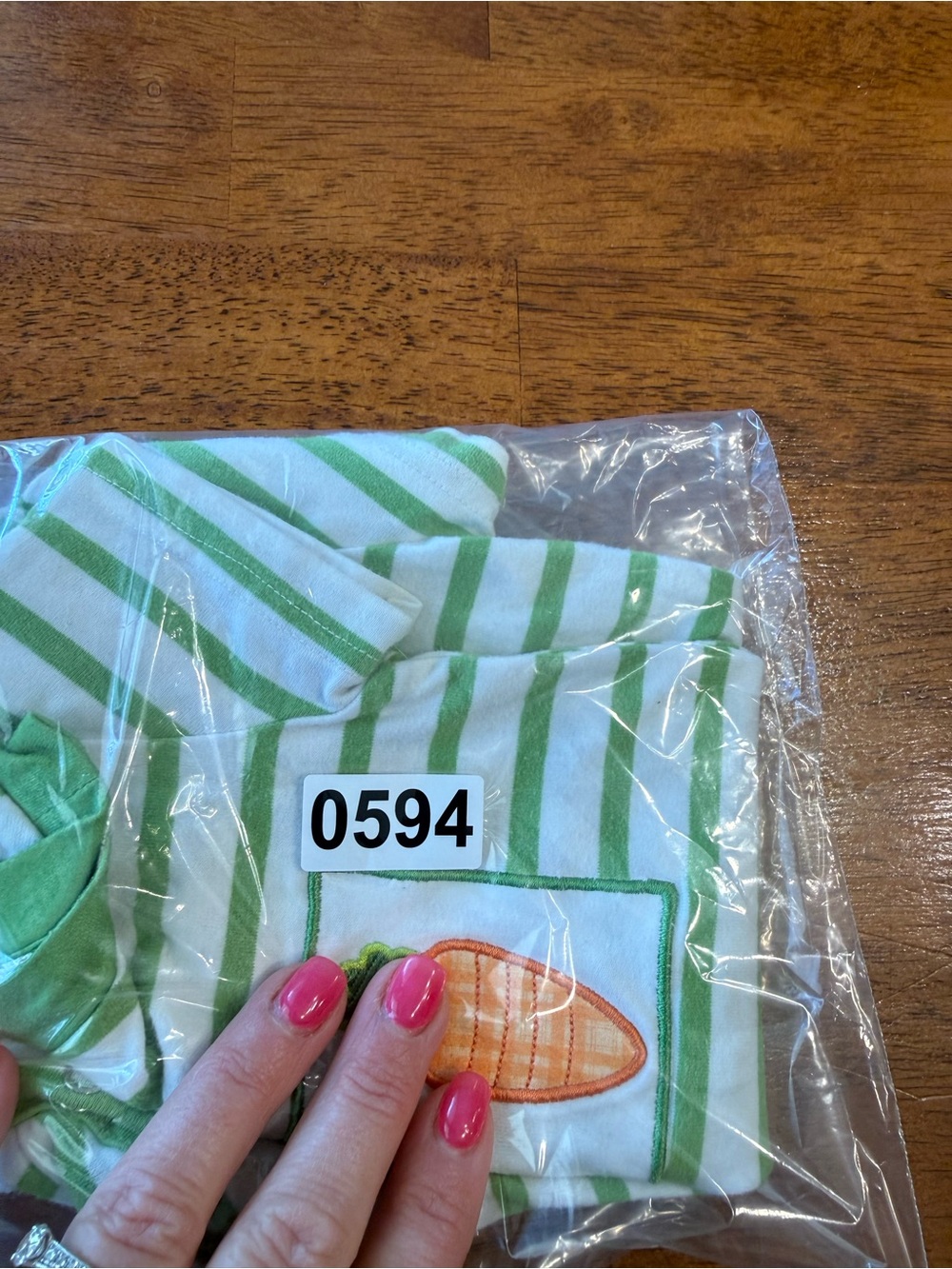 Marie Nicole Green White Striped Baby Romper Carrot Applique size 3-6 months - Picture 5 of 5